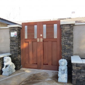 Sapele double wooden entry gate with stainless gate latch and deadbolt